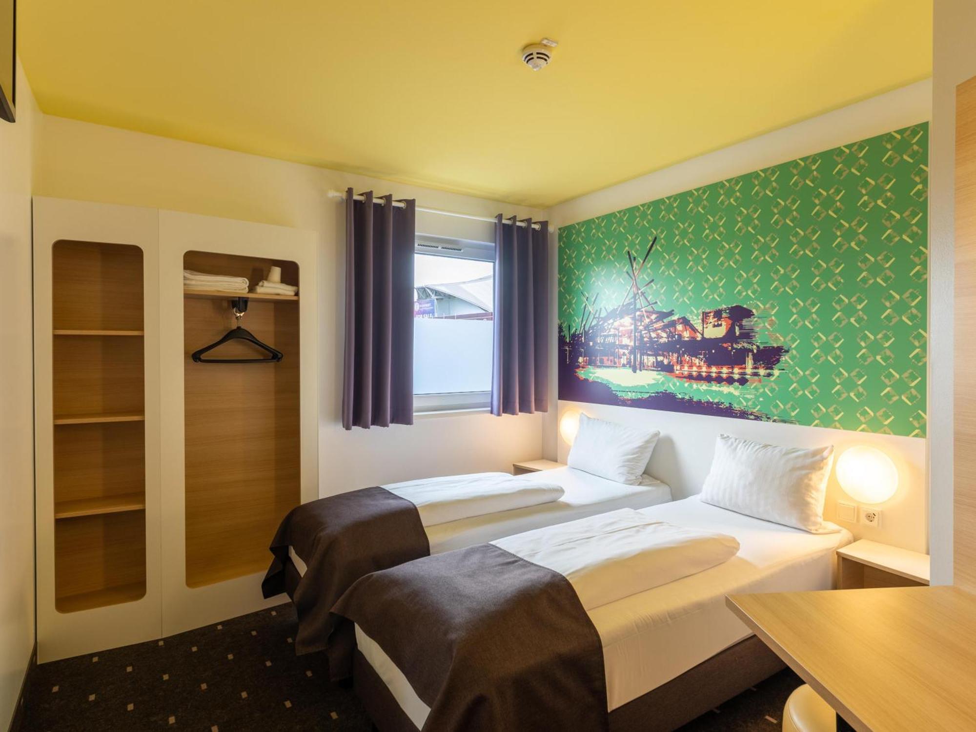 B&B Hotel Oberhausen Am Centro Luaran gambar