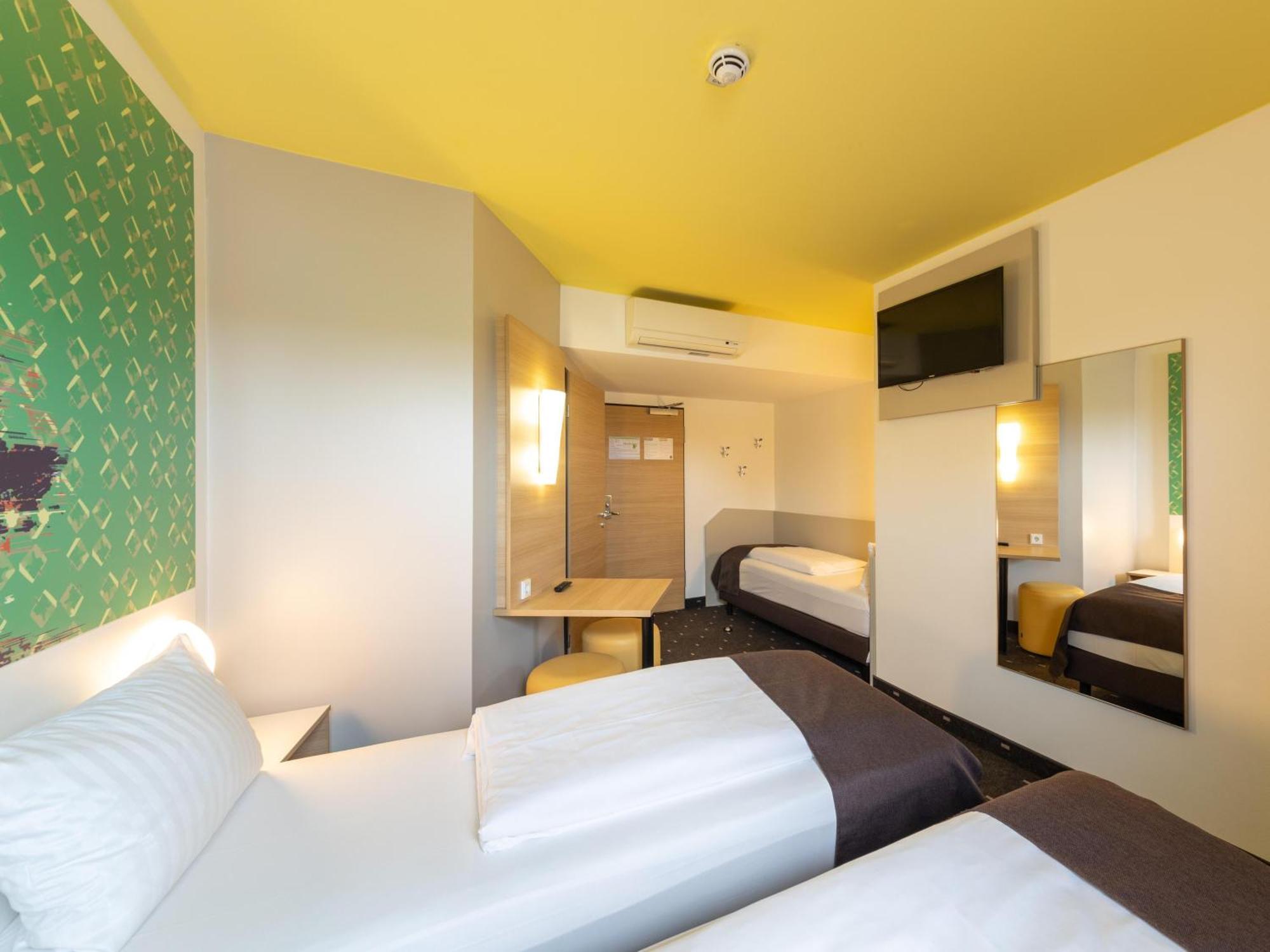 B&B Hotel Oberhausen Am Centro Luaran gambar