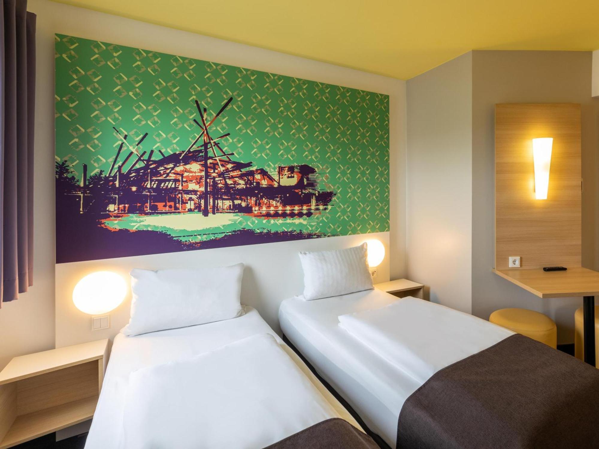B&B Hotel Oberhausen Am Centro Luaran gambar